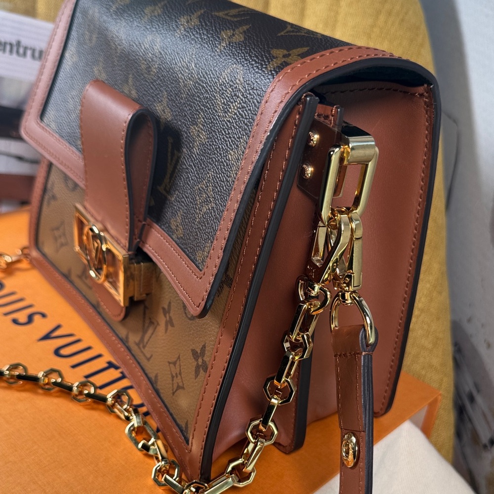 Louis Vuitton Brown Monogram Shoulder Bag - Picture 7 of 16